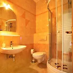 Sea View For 2-3 People - Close To Commodities Baska Voda