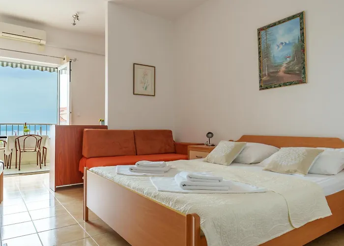 Sea View For 2-3 People - Close To Commodities Apartamento Baška Voda